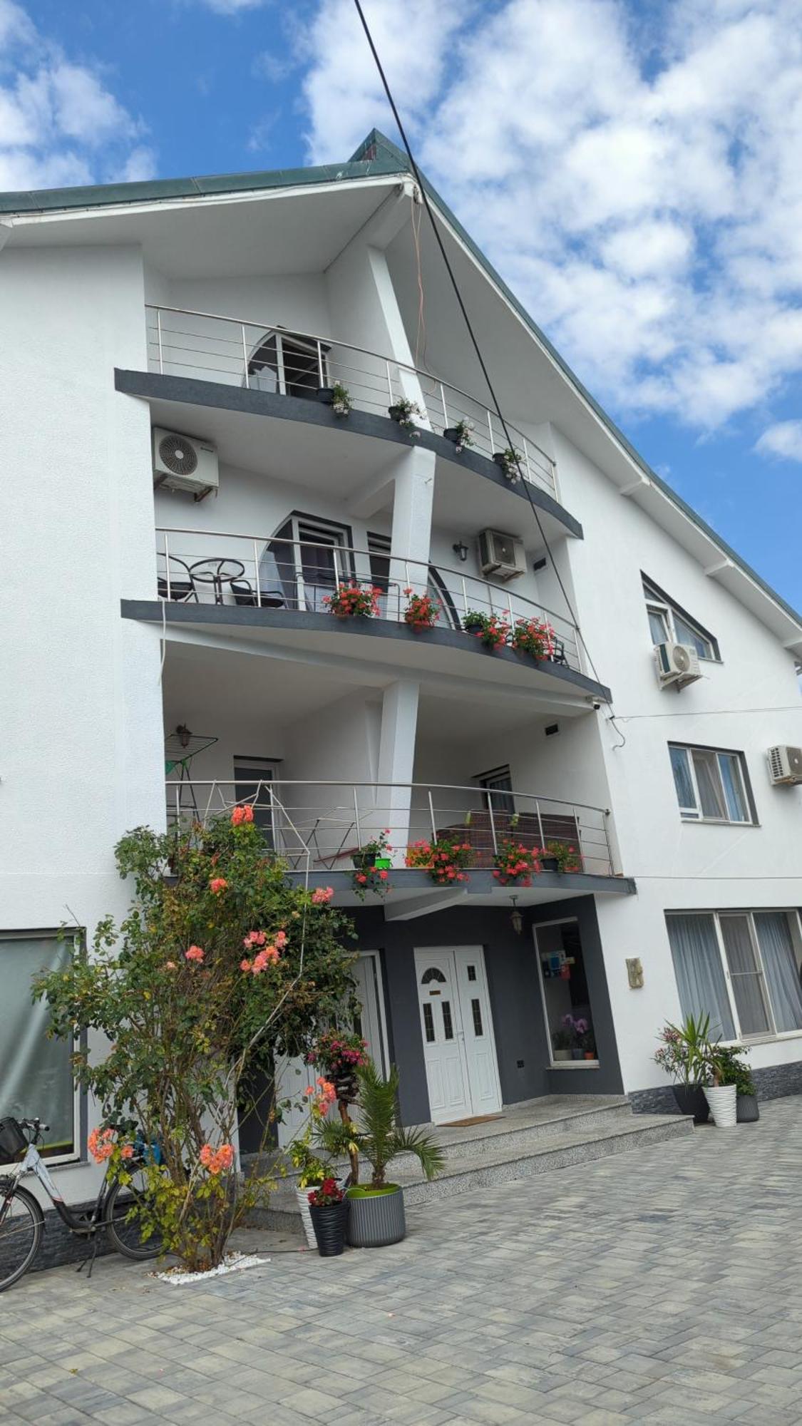 Hotel Casa Silvia à Eforie Nord Extérieur photo